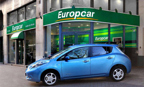 Book in advance to save up to 40% on Europcar car rental in Wellerlooi